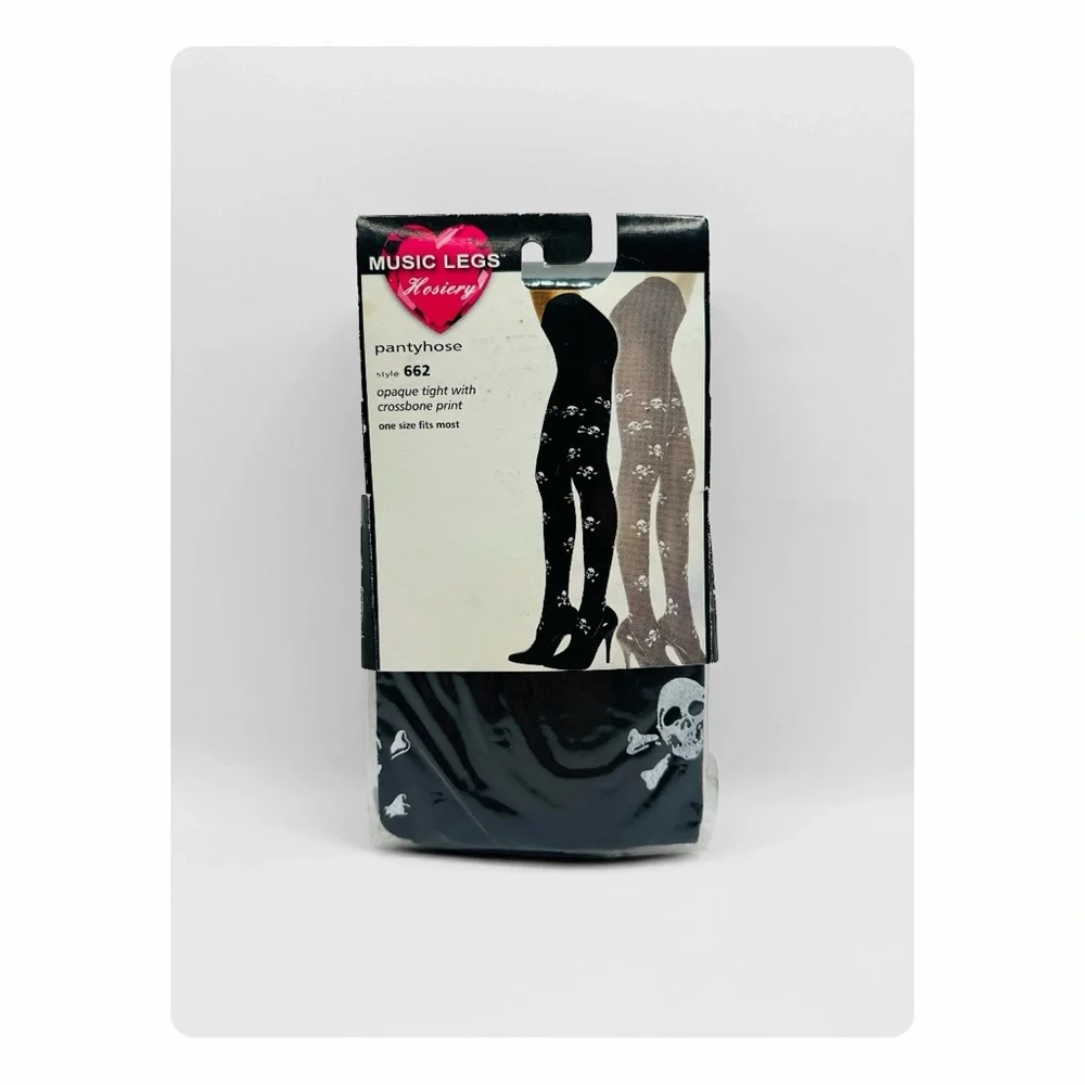 ★ NWT Music Legs Skull Pantyhose - Black/White ★